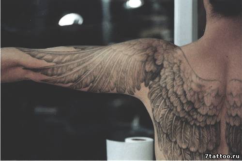 тату Крылья ангела на спине, перходящие на руки